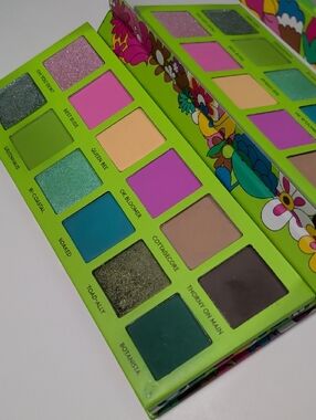 Trixie Cosmetics Plant Gay Eyeshadow Palette